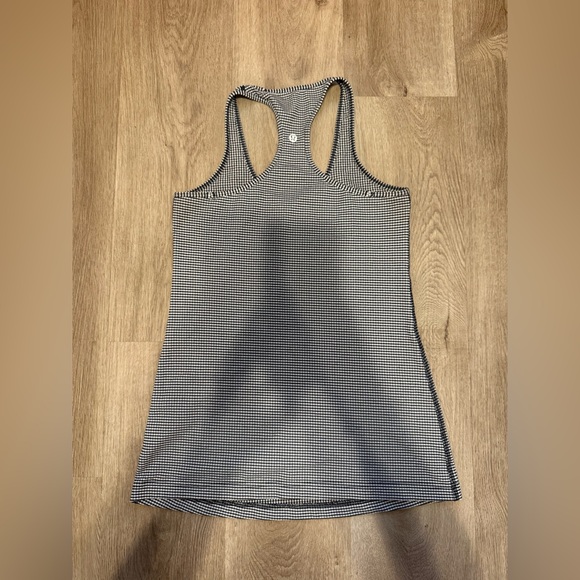 Lululemon Rare Cool Racerback Gingham White Black Check Tank Top- Size 6 - Picture 3 of 5